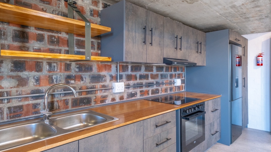 2 Bedroom Property for Sale in Woodstock Western Cape